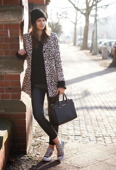 TODO UN CLASICO; LEOPARD PRINT.-