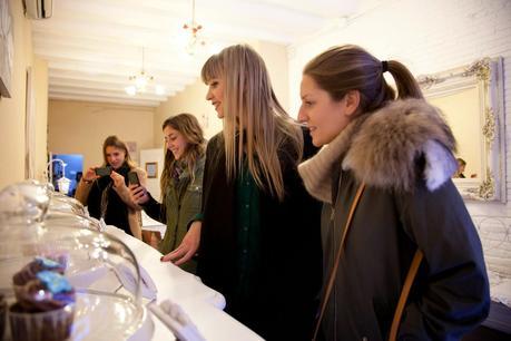 En busca del vestido de novia : Cata&Friends En busca del vestido de novia : Cata&Friends