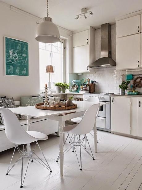 PEQUEÑA COCINA MULTI-ESPACIOS CON GUIÑOS EN TURQUESA