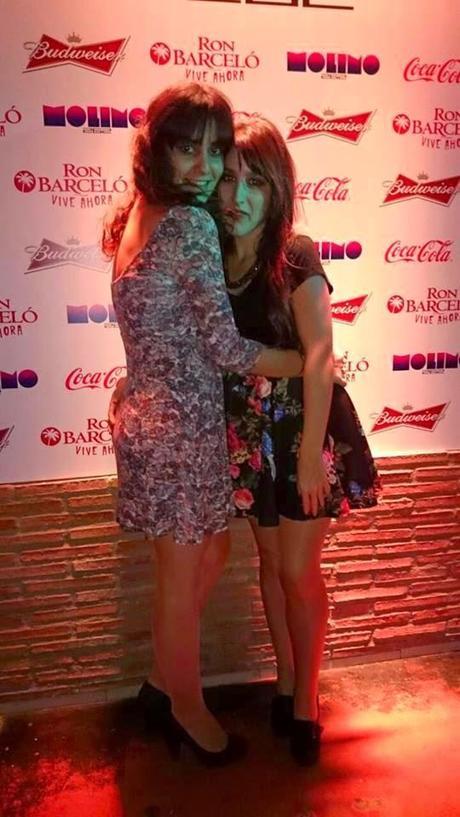 Vestido Reutilizado En tono Rojo (REMAKE) Vestido Reutilizado En tono Rojo (REMAKE)