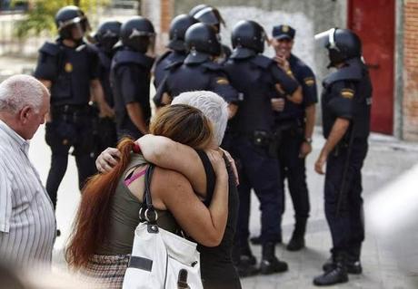 España: El paraíso de ricos, el infierno de pobres