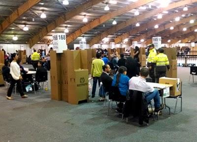 DEBATE ENTRE FALSEDAD Y CREDIBILIDAD