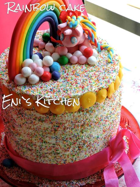 Rainbow cake ! - Tarta Arco iris ! -  Tort curcubeu !