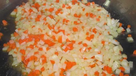 Espaguetis con setas variadas al jerez