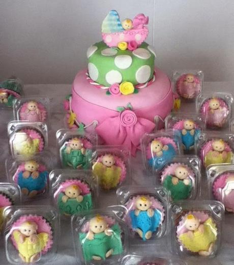 TRABAJOS DE DULCES ENCANTADOS. TORTAS, GALLETAS, CUPCAKES Y PASTELES DE CUENTO,