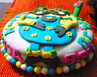 TRABAJOS DE DULCES ENCANTADOS. TORTAS, GALLETAS, CUPCAKES Y PASTELES DE CUENTO,