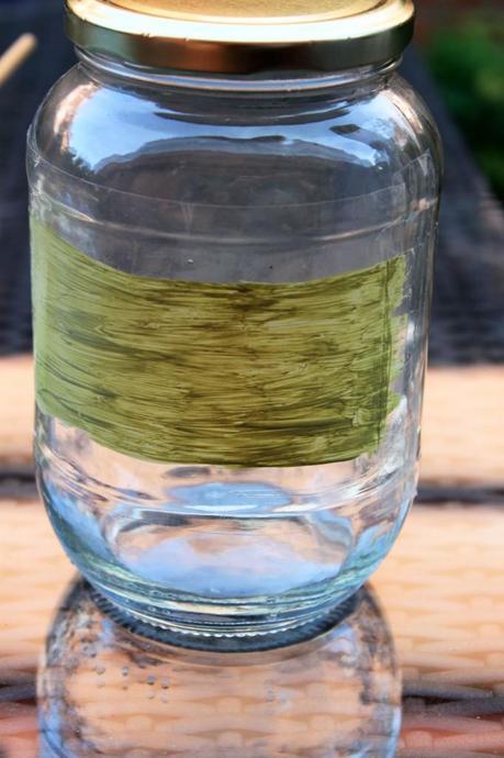 primera capa pintura tarro