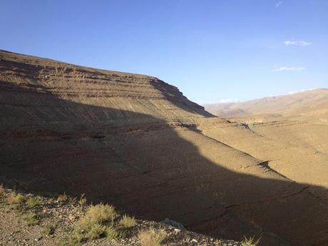 LA RUTA DEL LAGO MUERTO