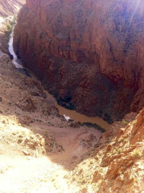 LA RUTA DEL LAGO MUERTO