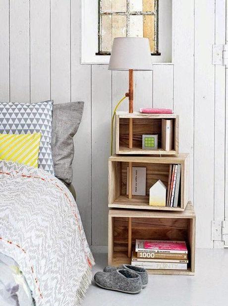 VELEROS CON SALERO, RECUERDOS A LA VISTA, MESILLAS DE ENSUEÑO Y UNA PLANTA...