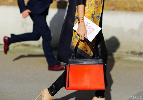 Collaboration | 2 in 1 bag Collaboration | 2 in 1 bag