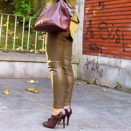FASHION WEEK
