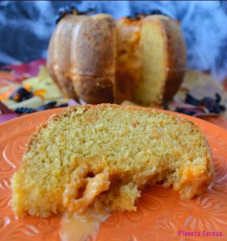 Niños... a la cocina !! (II) : Bizcocho de calabaza con glaseado de canela