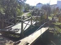 Fuente: http://www.historiadelacodosera.es/puente.htm En 2008, la pasarela se remodeló