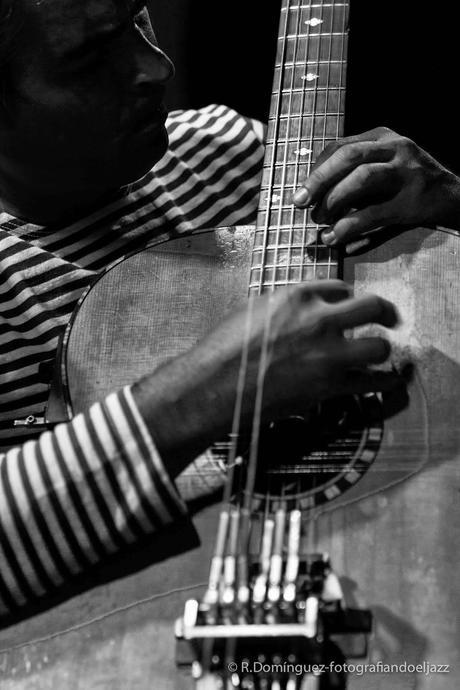 © R.Domínguez - Paolo Angeli