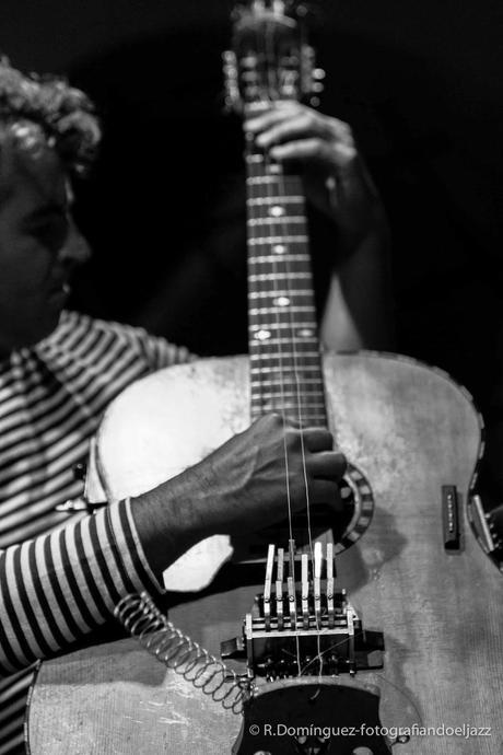 © R.Domínguez - Paolo Angeli