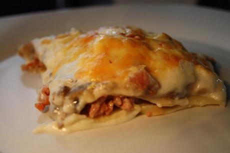 LASAÑA DE CARNE Y CHAMPIÑONES