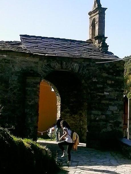 De Fasgar a Igueña por el antiguo Camino de Santiago por la montaña