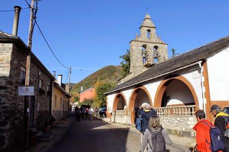 De Fasgar a Igueña por el antiguo Camino de Santiago por la montaña