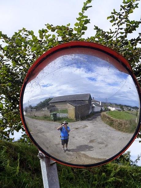 De Playa de Cueva a Puerto de Vega, otro precioso tramo por el Camino de la Costa.