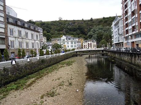 De Playa de Cueva a Puerto de Vega, otro precioso tramo por el Camino de la Costa.