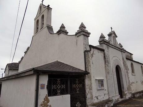 De Playa de Cueva a Puerto de Vega, otro precioso tramo por el Camino de la Costa.