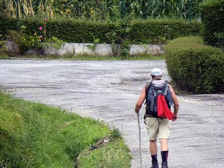 De Playa de Cueva a Puerto de Vega, otro precioso tramo por el Camino de la Costa.