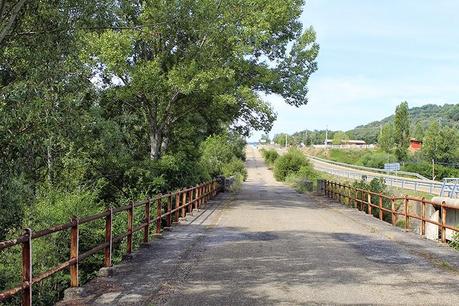 Antiguo Camino de Santiago: De Robles de la Valcueva a La Robla.