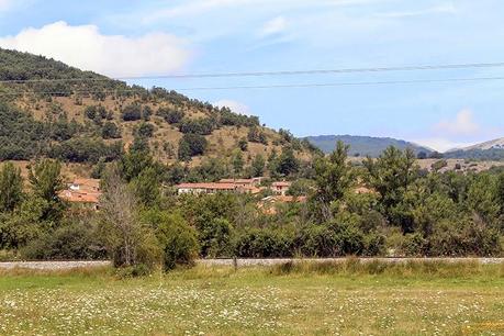 Antiguo Camino de Santiago: De Robles de la Valcueva a La Robla.