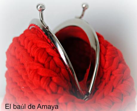 Monedero de trapillo y bolso de trapillo en rojo