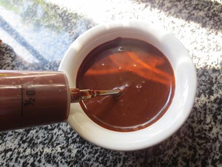 Cuernos rellenos de chocolate