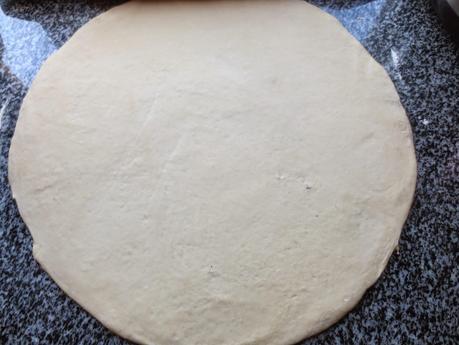 Cuernos rellenos de chocolate