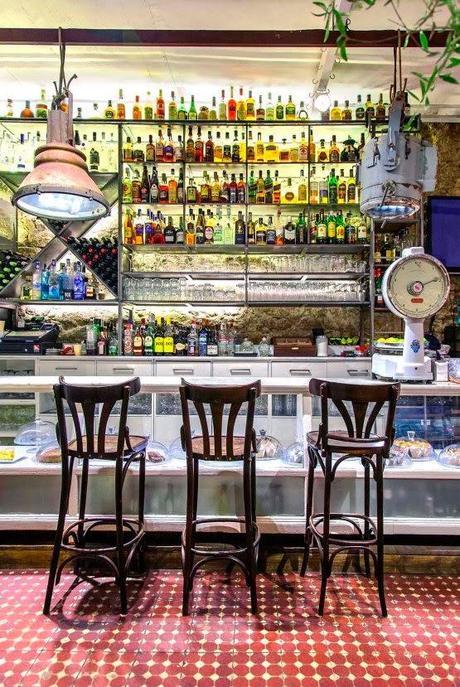 Diseño e interiorismo vintage y retro en café de A Coruña