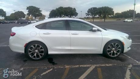 Geeksroom Labs: 2015 Chrysler 200C AWD – Imágenes – #Chrysler200C 2015-chrysler-200c-awd-23