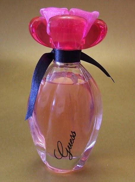 El Perfume del Mes – “Guess Girl” de GUESS