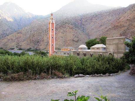 MONTE TUBKAL: HASTA EL REFUGIO TUBKAL