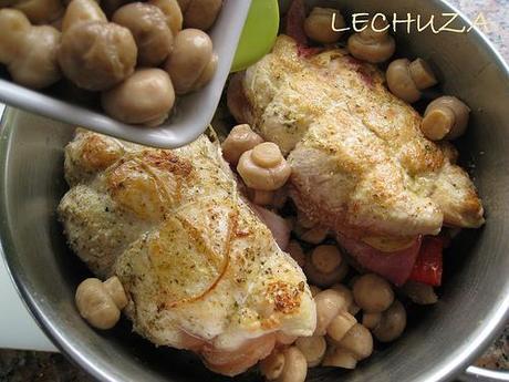 PECHUGAS RELLENAS CON CHAMPIÑONES (20)