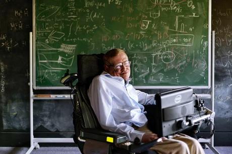Stephen Hawking se abre una cuenta en Facebook