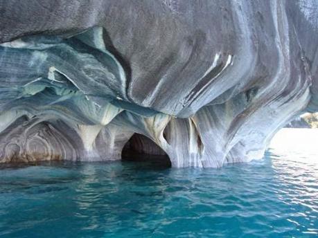 Conociendo las Cuevas de Mármol, rincón secreto de la Patagonia