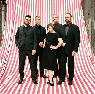 The Decemberists estrenan el primer single de su nuevo álbum