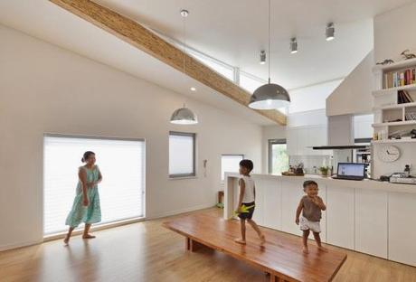 Escalera, librería, tobogán o sala de cine? Un original diseño en madera