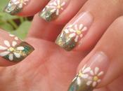 Daisy nails