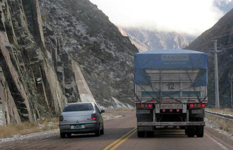 Sobrepasos Incorrectos: Principal Causa de Muerte en Siniestros Viales