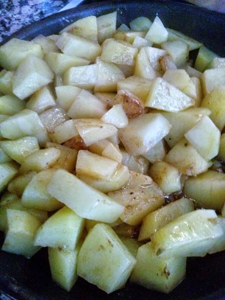 Lengua Guisada con Patatas