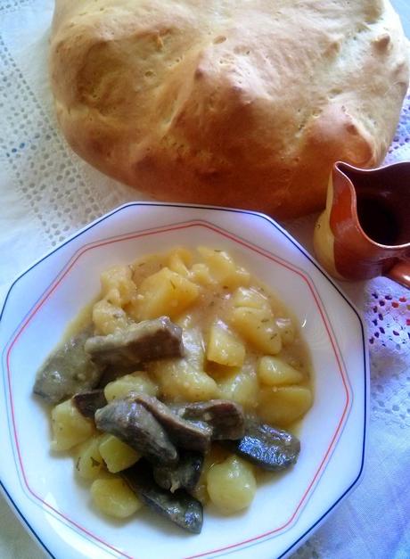 Lengua Guisada con Patatas