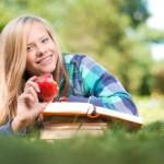 Consejos alimenticios saludables para los estudiantes universitarios