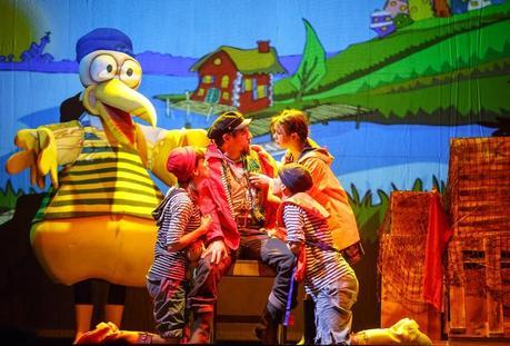 La hora del cuento, taller de magia y un musical!