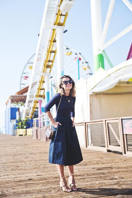 Midi_Skirt-Total_Blue_Outfit-Snake_Bag-Alexander_Wang_Sandals-Outfit-Street_Style-1