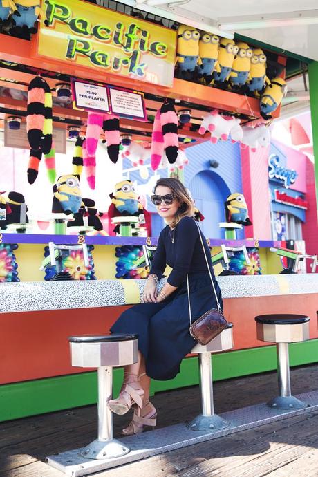 Midi_Skirt-Total_Blue_Outfit-Snake_Bag-Alexander_Wang_Sandals-Outfit-Street_Style-26