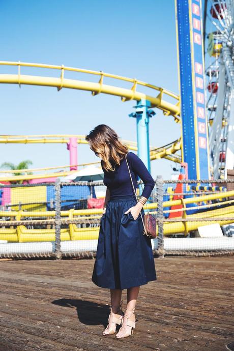 Midi_Skirt-Total_Blue_Outfit-Snake_Bag-Alexander_Wang_Sandals-Outfit-Street_Style-6